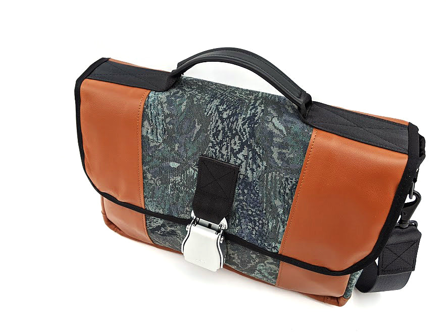 Sac pour ordinateur portable Mariclaro YYZ - Vert forêt vintage Matériel Air Canada