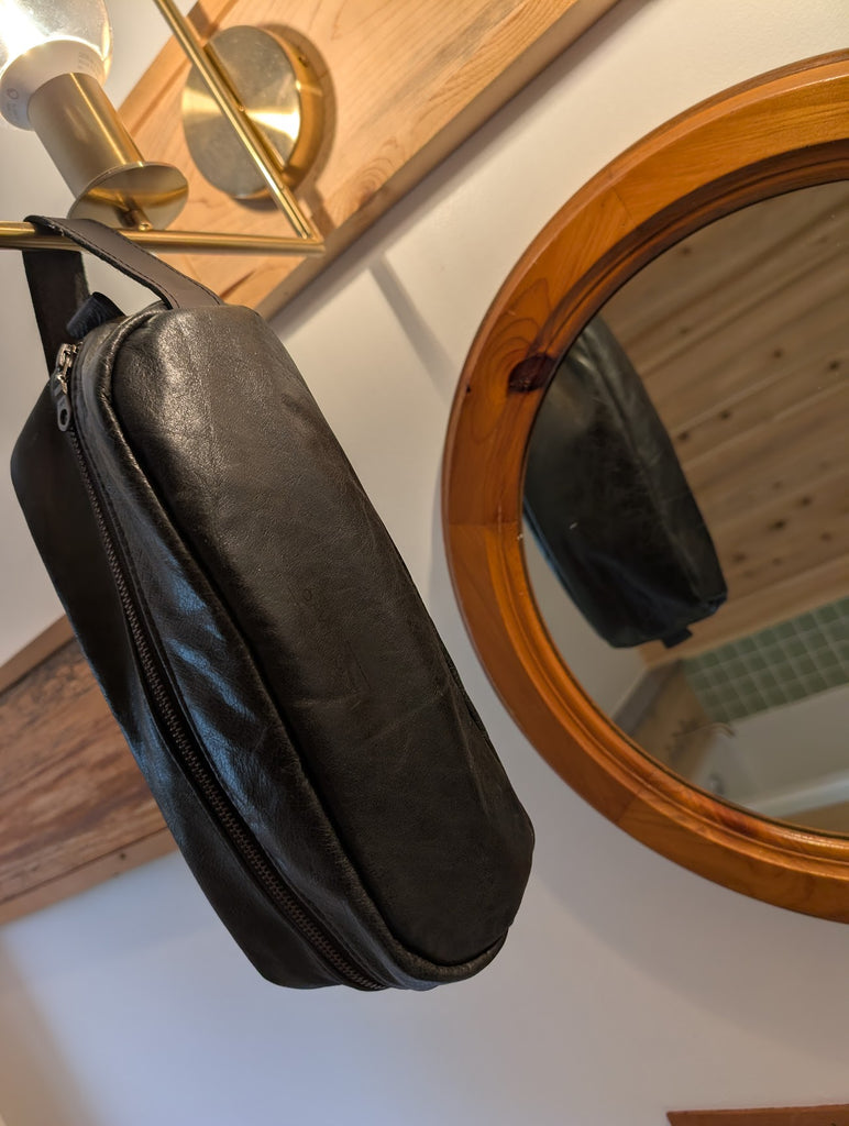 ONYX Toiletry Bag / Pencil Case