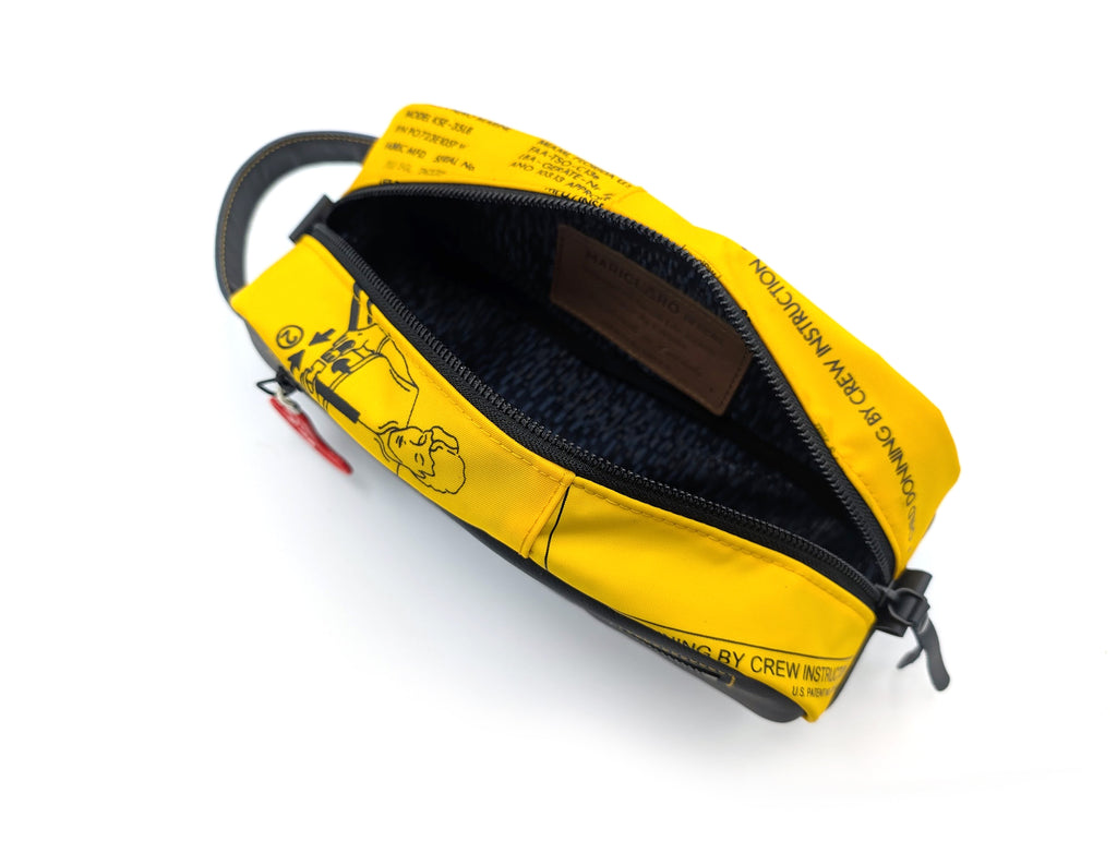 Mariclaro Toiletry bag - Aircraft Life Jacket
