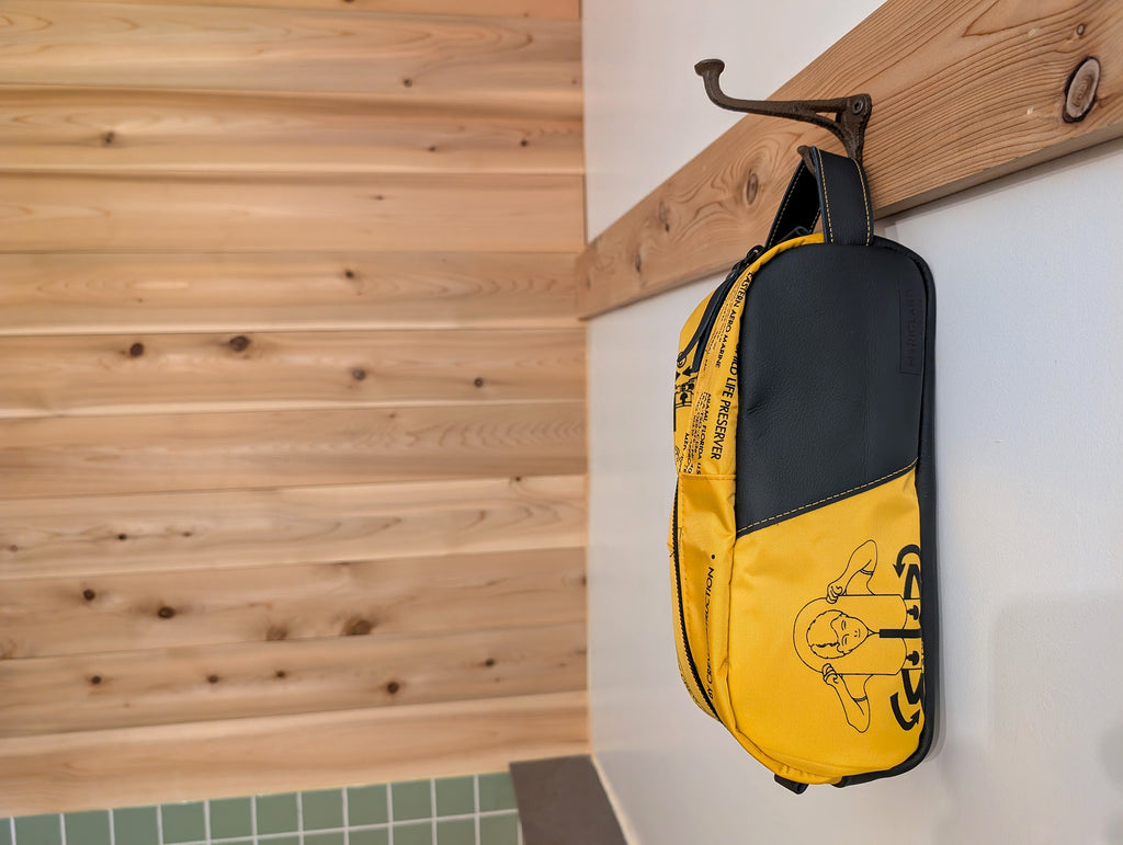 Mariclaro Toiletry bag - Aircraft Life Jacket