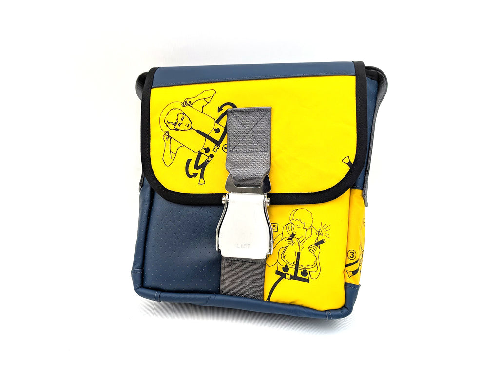 Mariclaro Mini Messenger Bag - Air Canada - Airbus A319-100