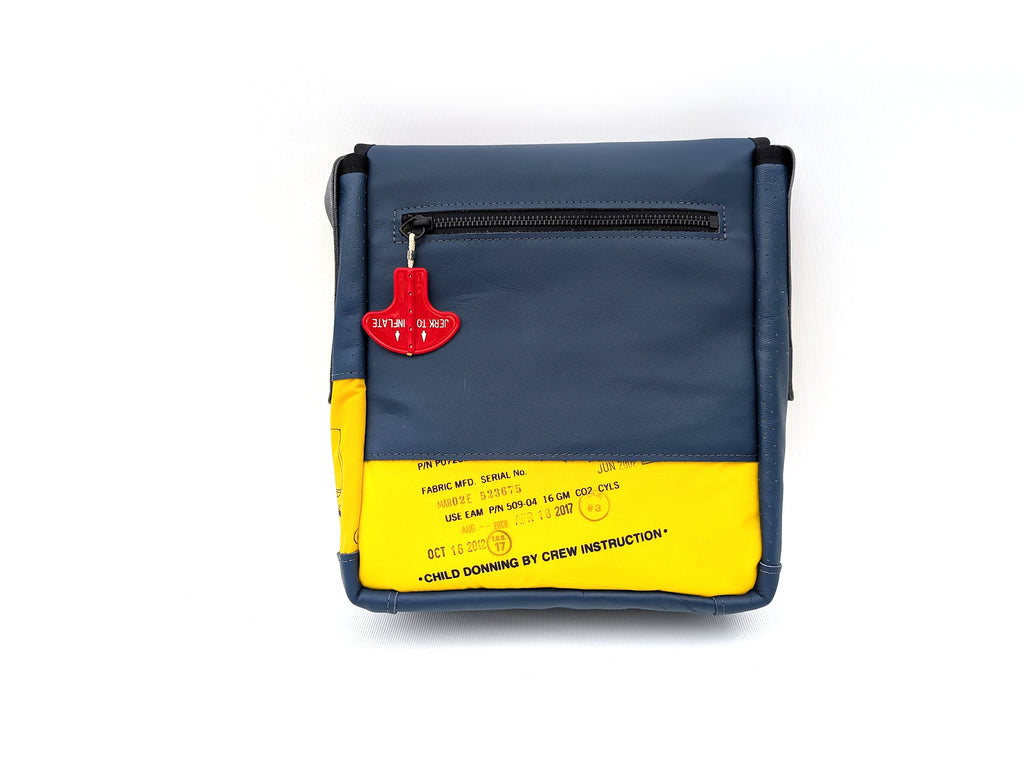 Mariclaro Mini Messenger Bag - Air Canada - Airbus A319-100