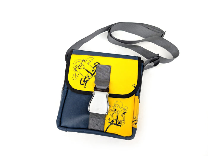 Mariclaro Mini Messenger Bag - Air Canada - Airbus A319-100