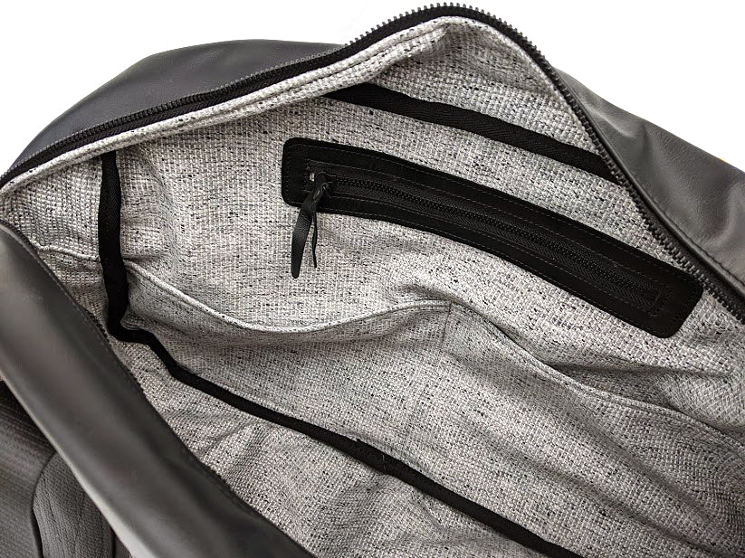 Mariclaro YOW Weekender - Air Canada Black