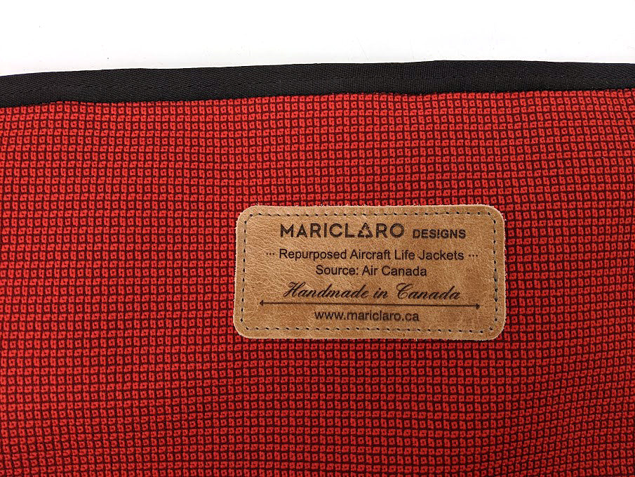 Mariclaro Laptop / Messenger Bag - Gilet de sauvetage pour avion 