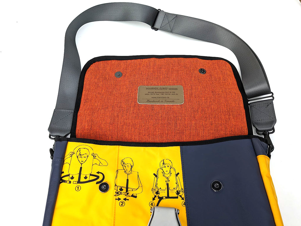 Mariclaro Laptop Bag - Jazz Air / 2 - Dash8