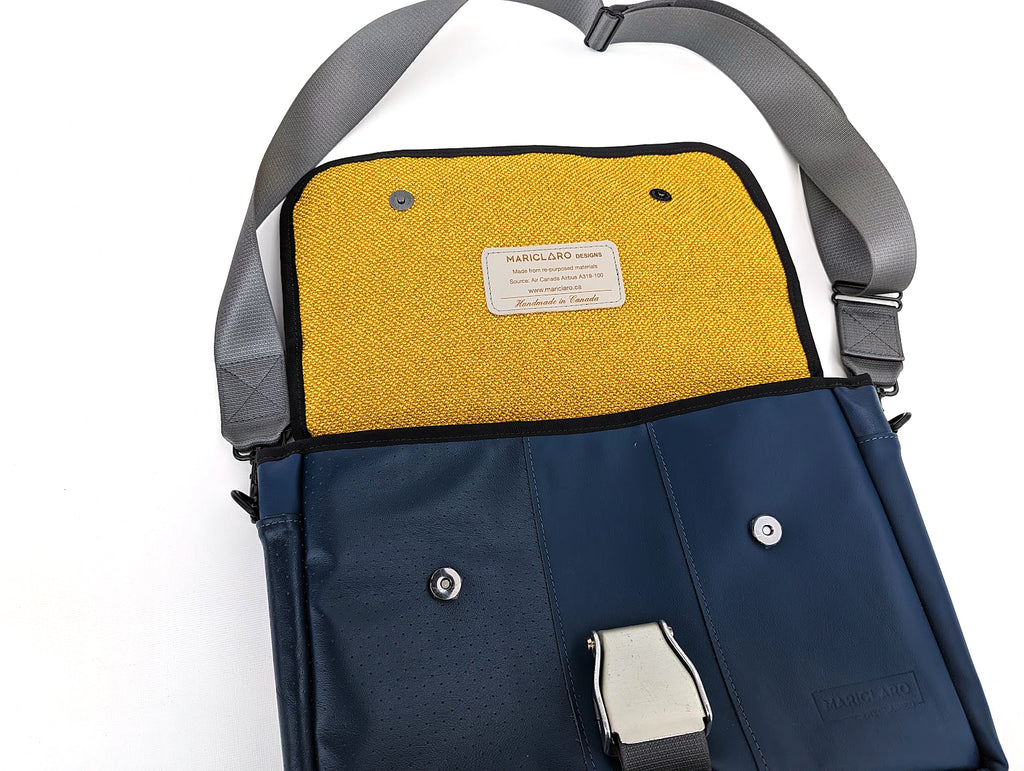 Mariclaro YYZ Laptop Bag Air Canada Airbus 319 100